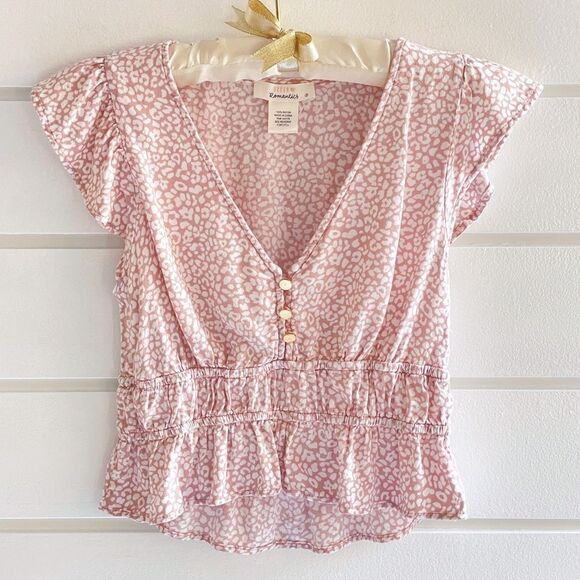 Urban Romantics Women’s Printed Short Sleeve Rayon Button Blouse Size Small - Picture 1 of 5